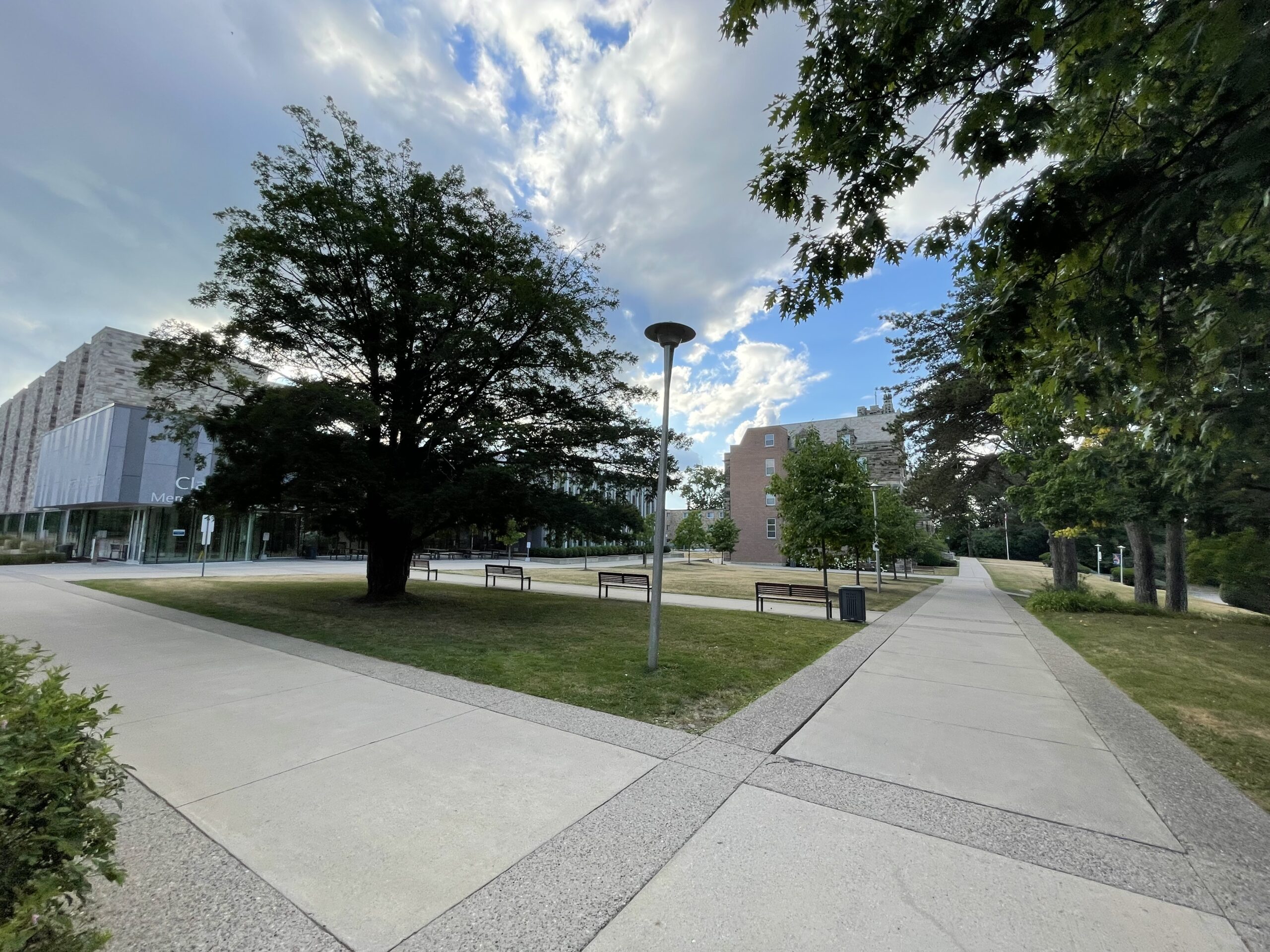 Clare Hall to left Living Piazza in centre and path to UH from MSJ